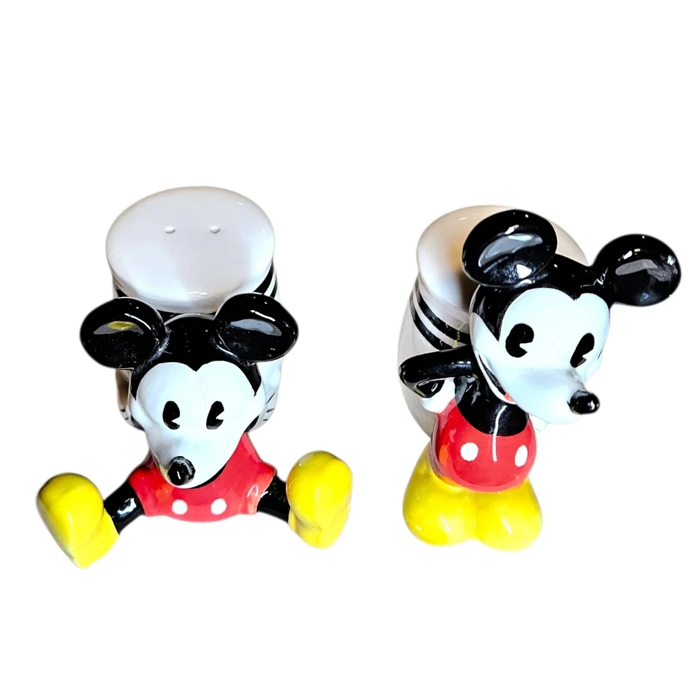 Disneyana Collectible Mickey Mouse Salt & Pepper Shaker Set Gibson Retro Pie Eye